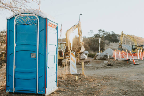 Portable Toilet Options We Offer in Shiner, TX