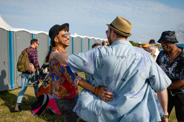 Best Porta potty delivery and setup  in Shiner, TX